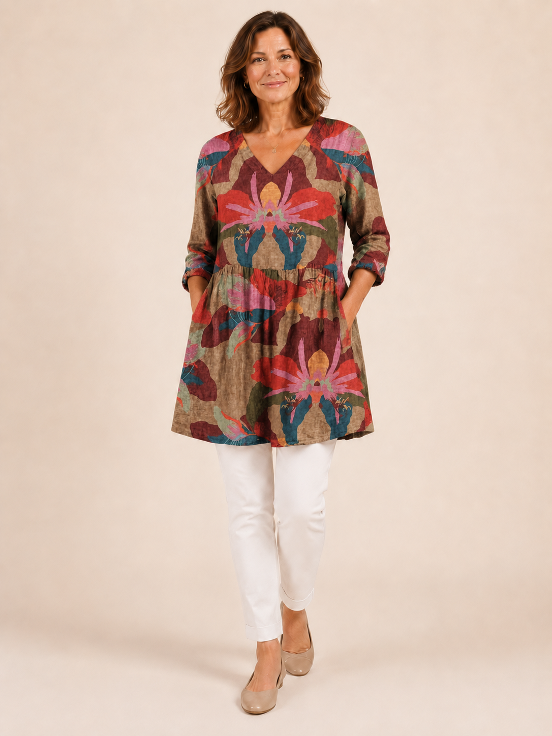 Sarah | Long Blouse with V-Neck
